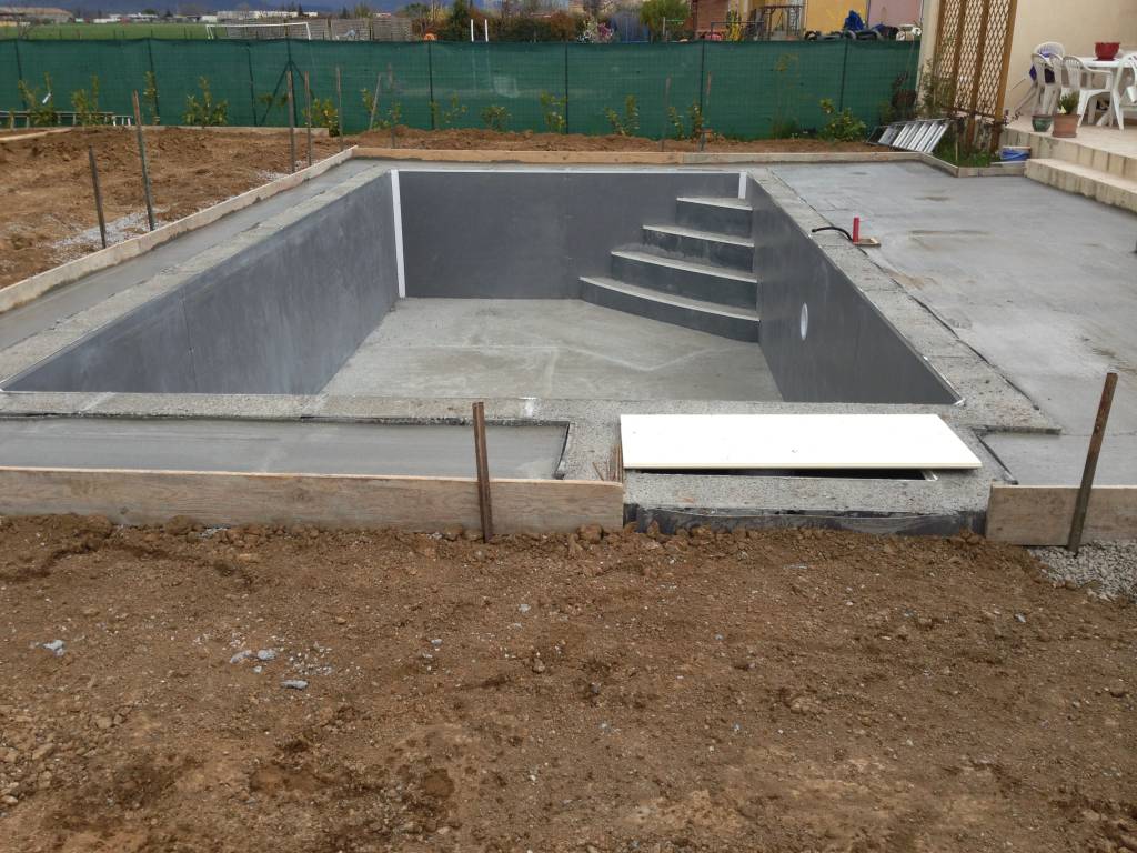 Création piscine béton dans le Haut-Rhin